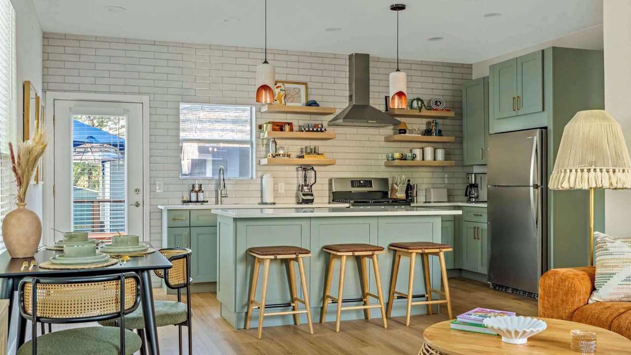 Photo of Kitchen in Chestnut