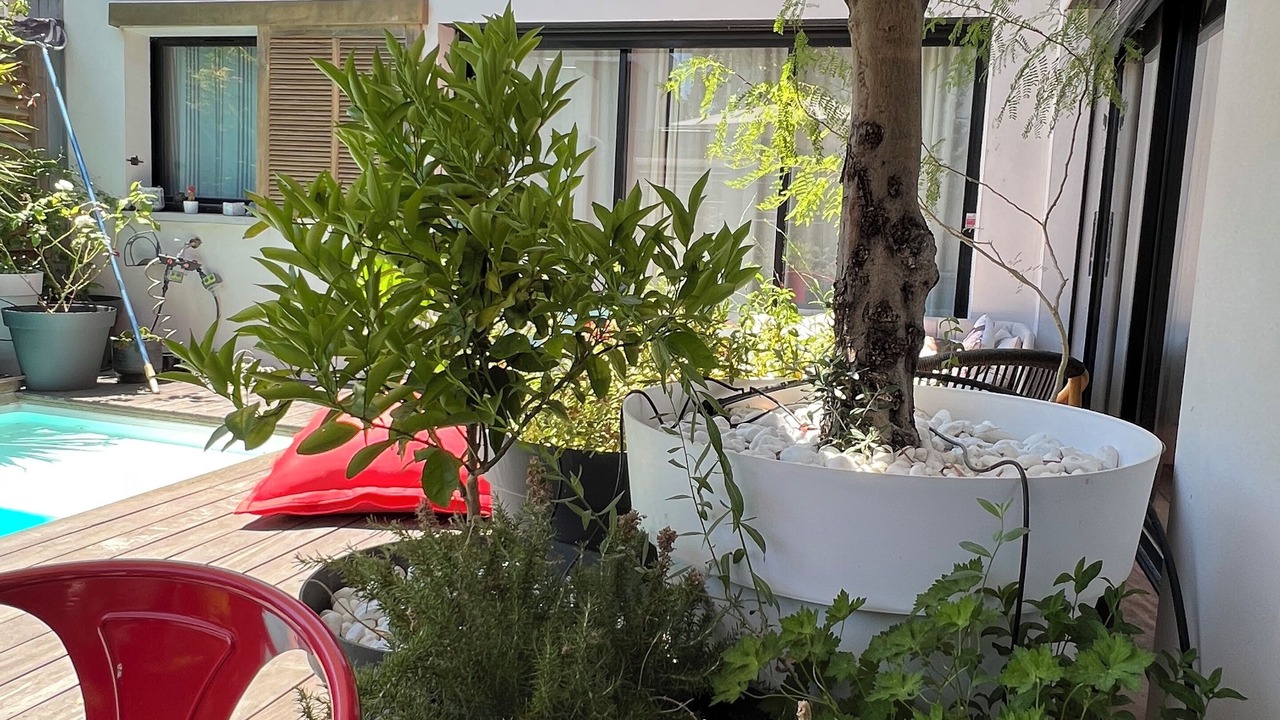 Photo of Patio Balcony in Cote Pavee