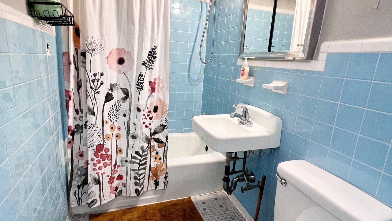 Photo of Bathroom in Turtle Bay