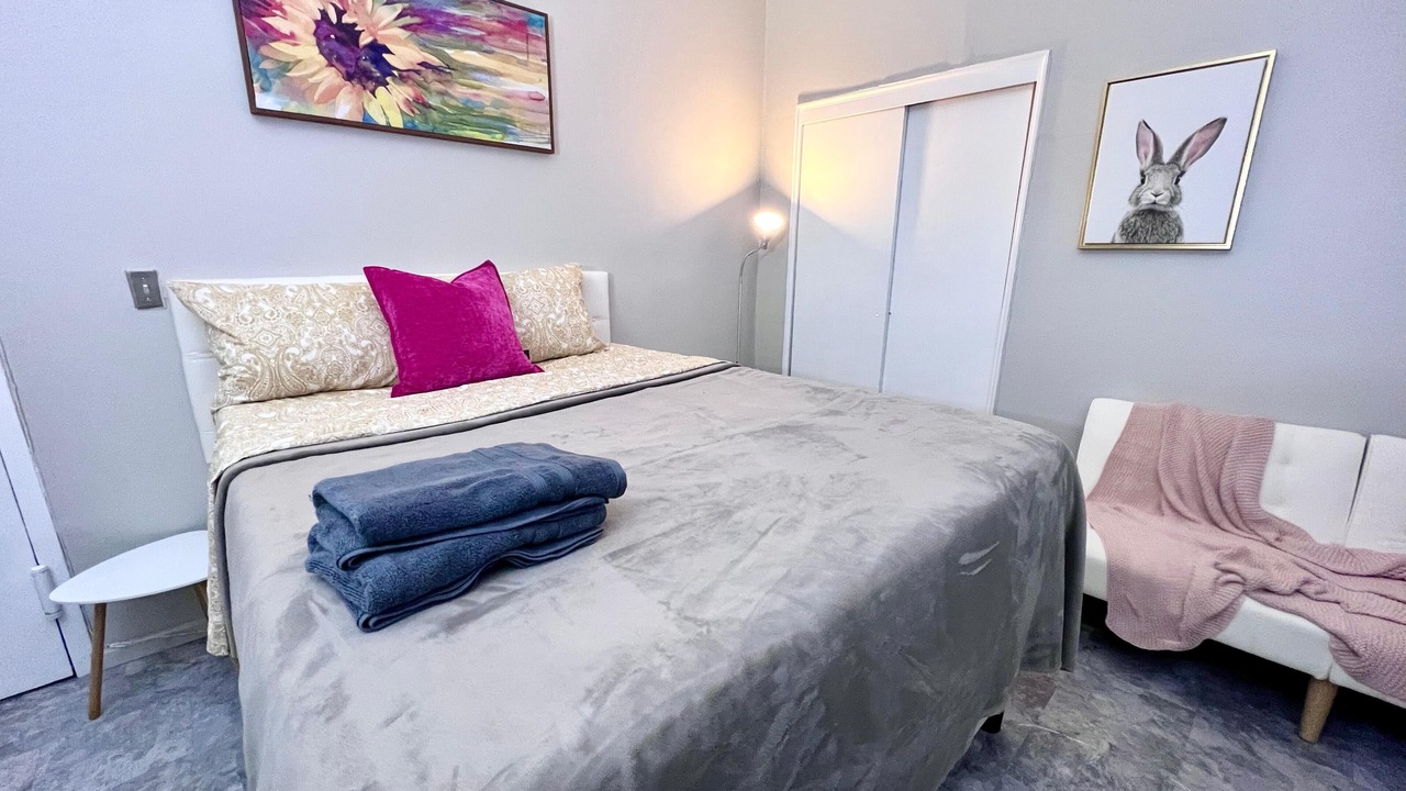 Photo of Bedroom in Turtle Bay