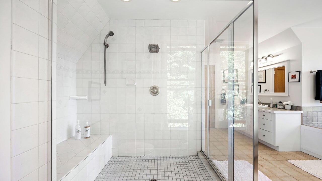 Photo of Bathroom in Warwick