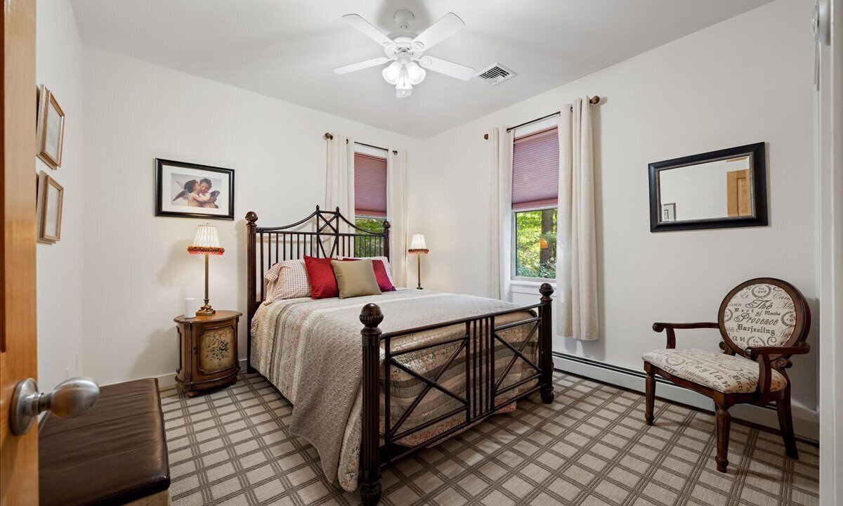 Photo of Bedroom in Warwick