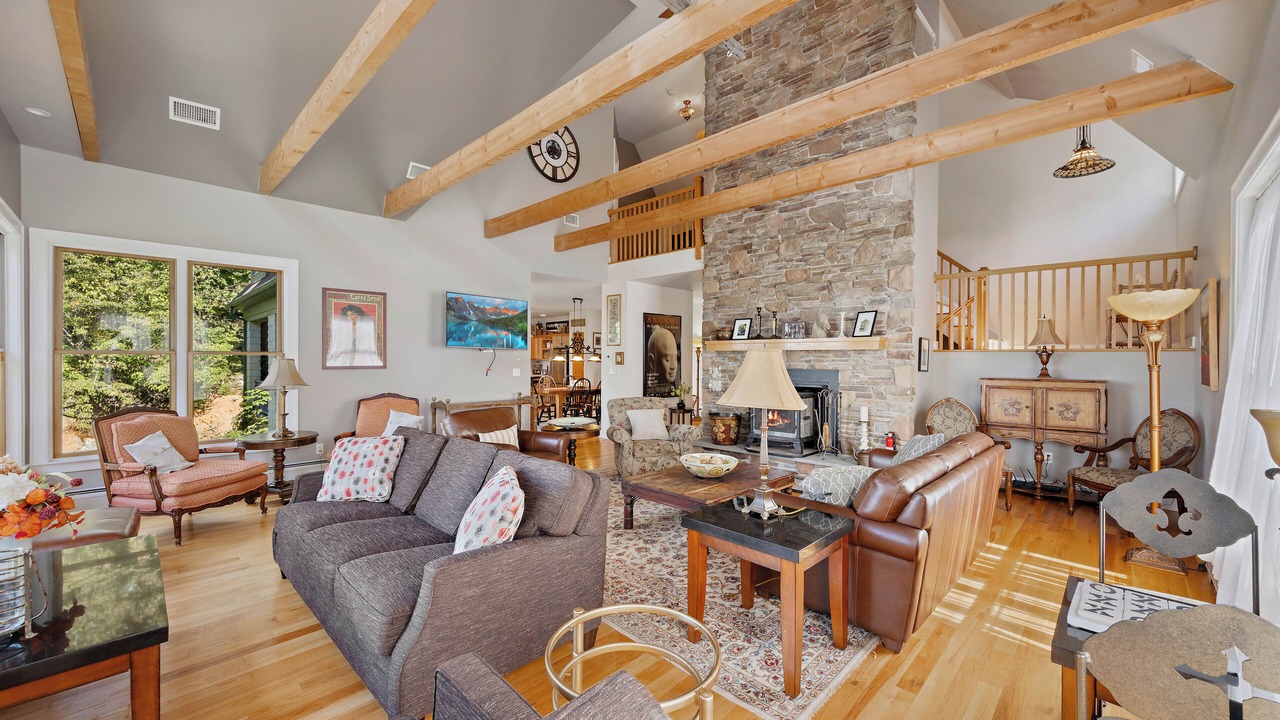 Photo of Livingroom in Warwick