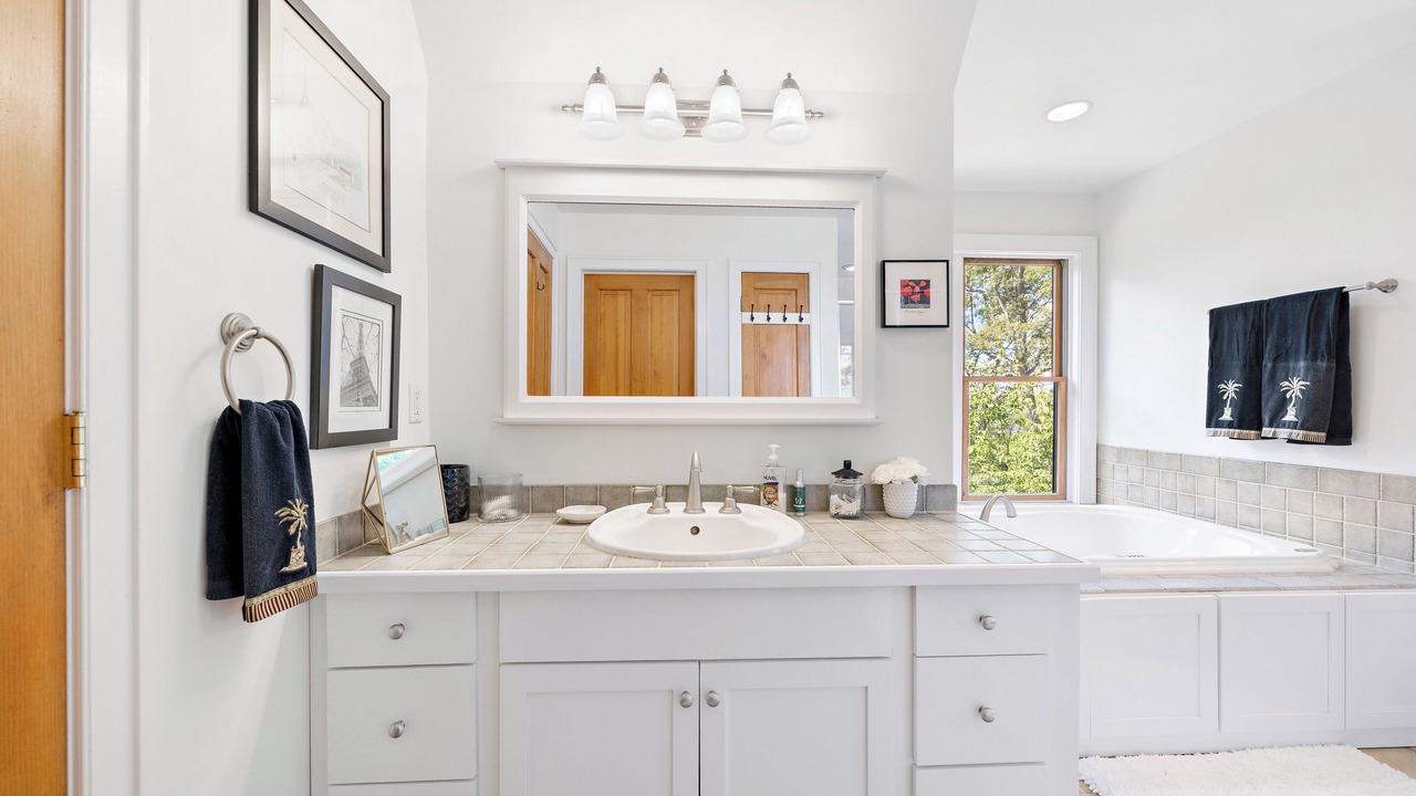 Photo of Bathroom in Warwick