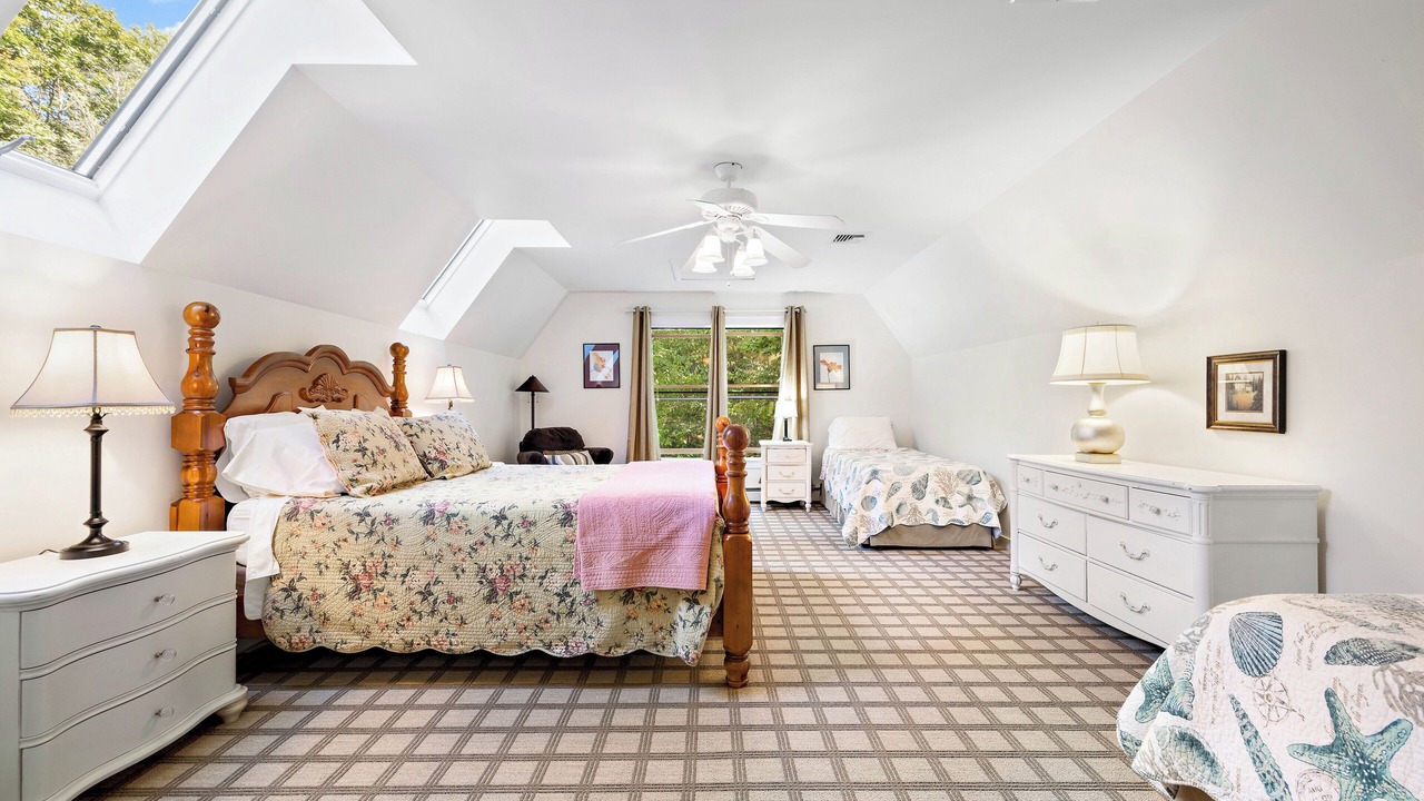 Photo of Bedroom in Warwick