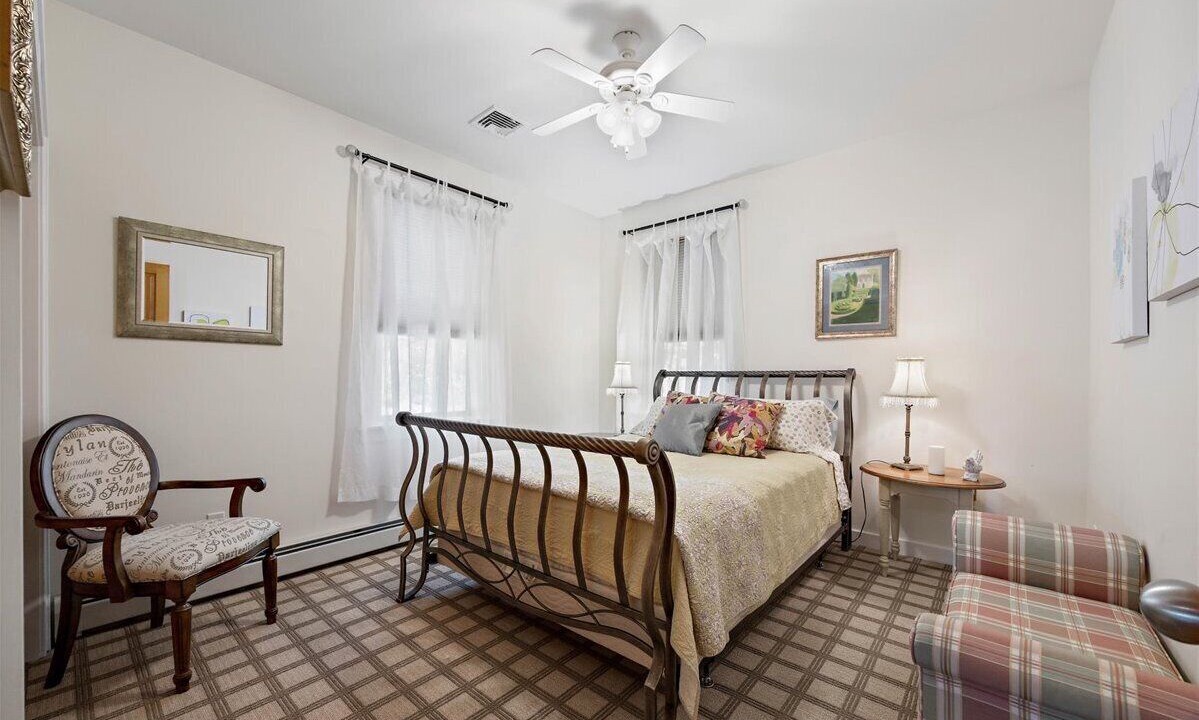 Photo of Bedroom in Warwick