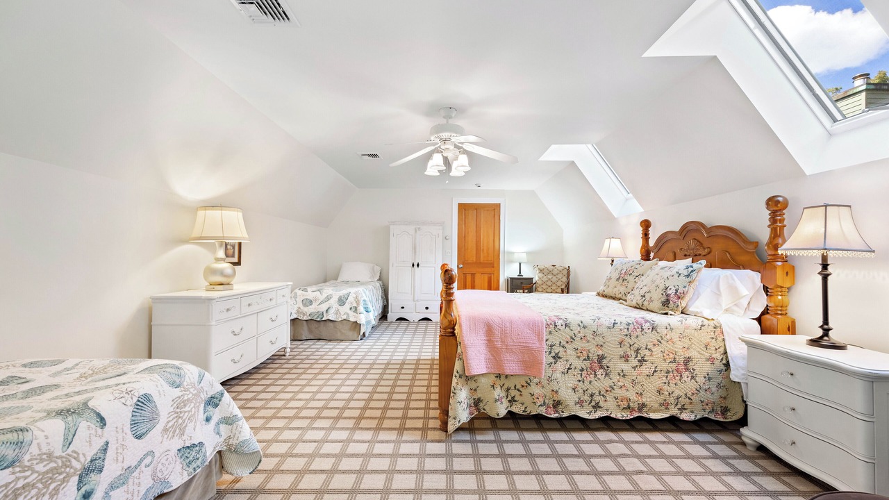 Photo of Bedroom in Warwick