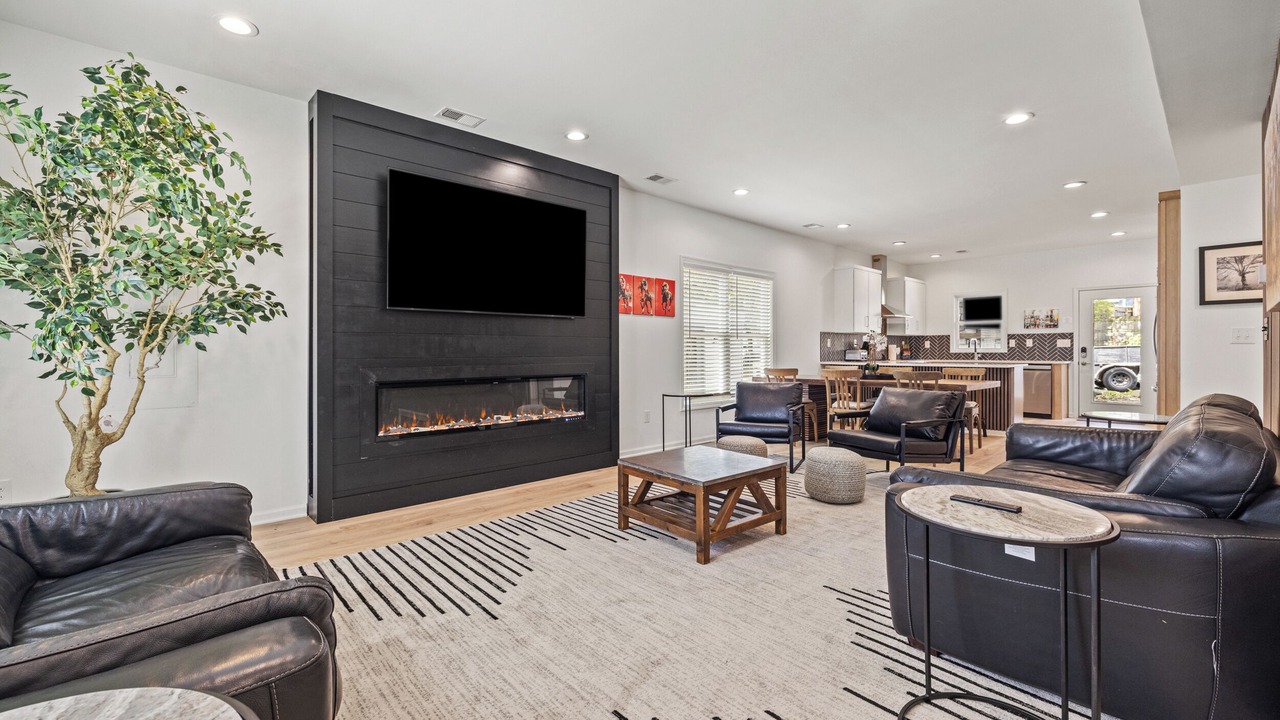 Photo of Livingroom in Lexington