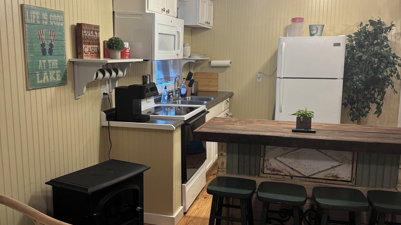 Photo of Kitchen in Eatonton