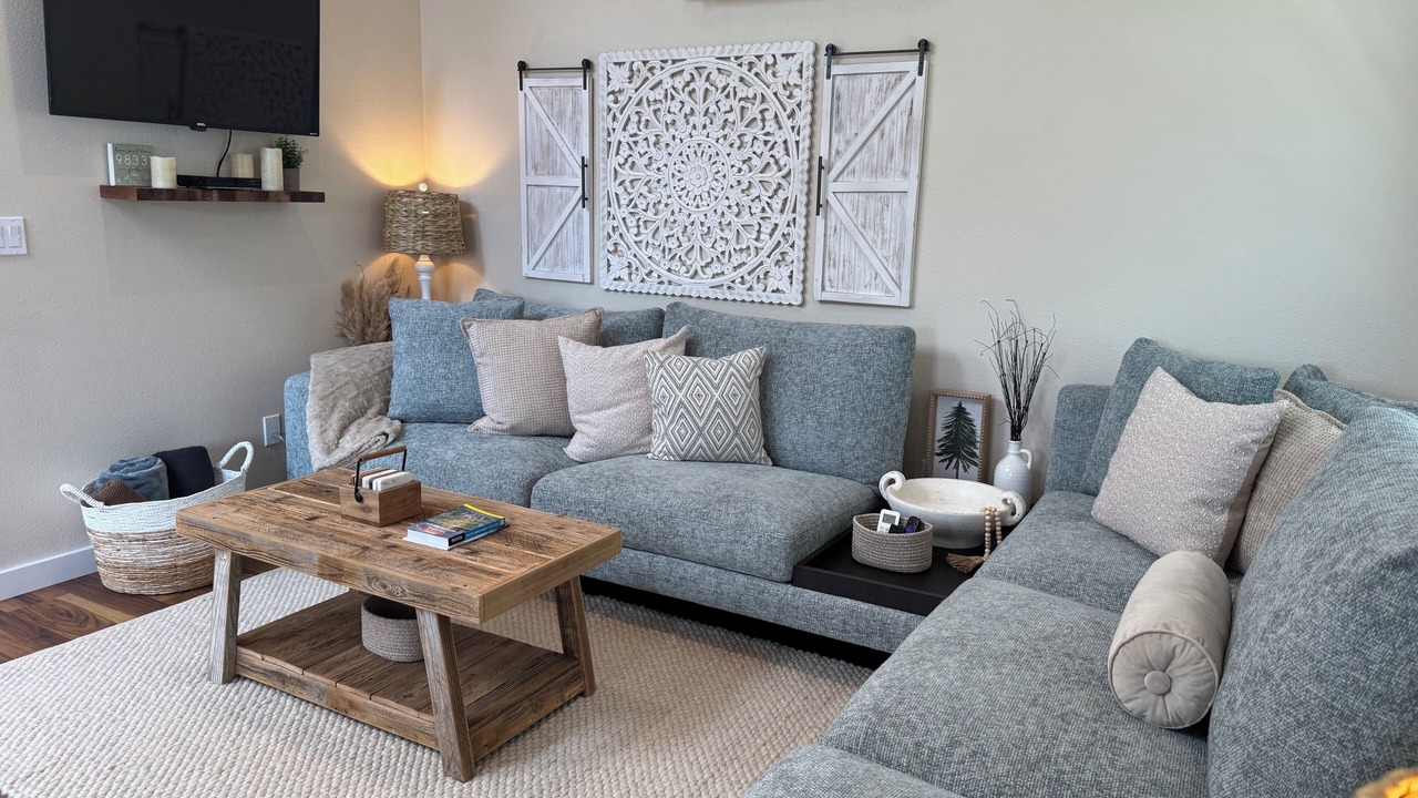 Photo of Livingroom in Forks