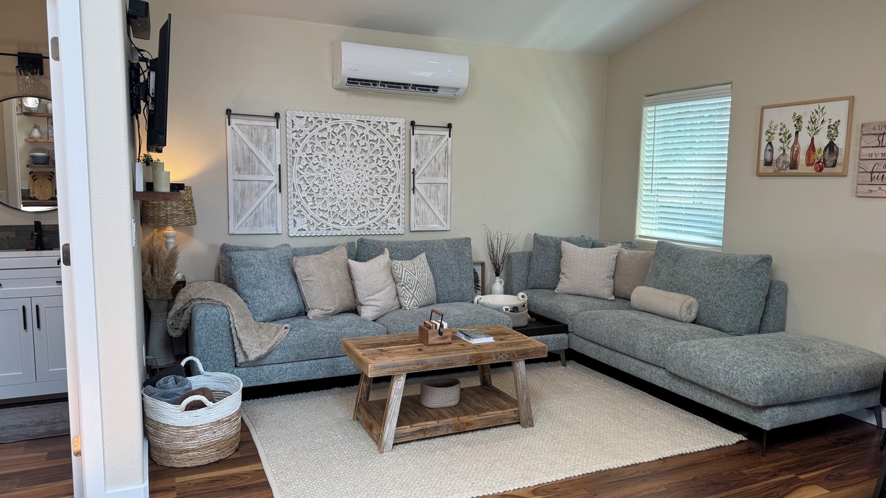 Photo of Livingroom in Forks