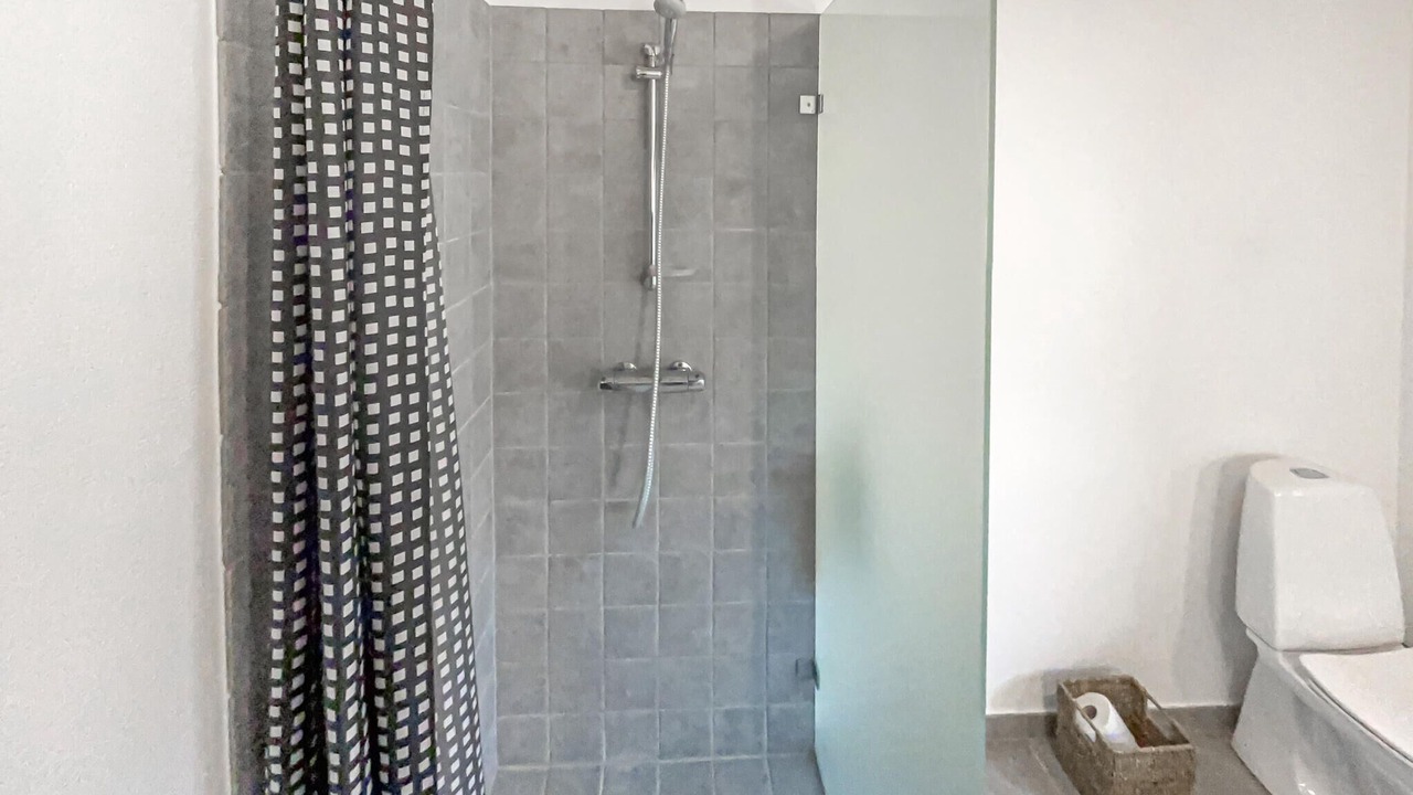 Photo of Bathroom in Sunds