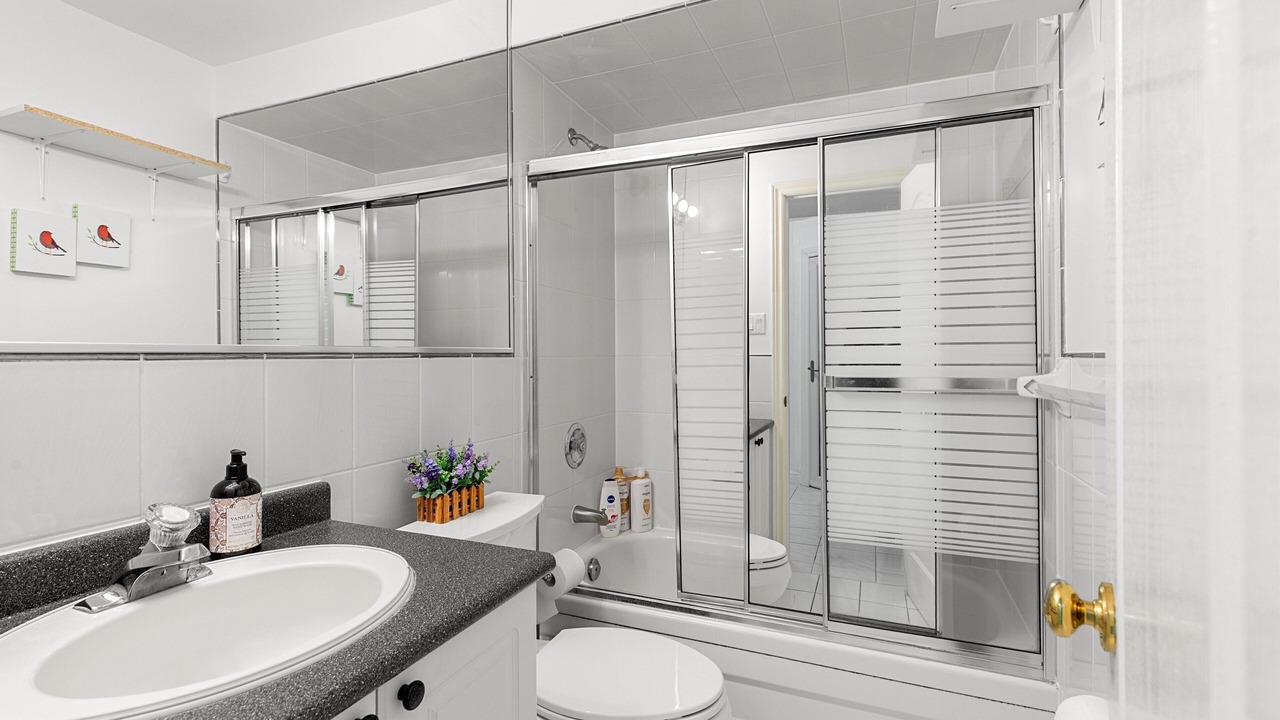 Photo of Bathroom in Richmond Hill