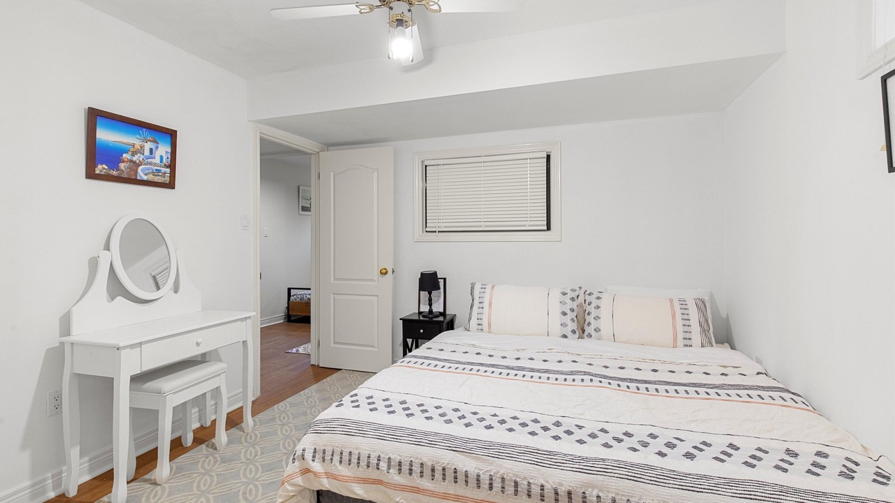 Photo of Bedroom in Richmond Hill