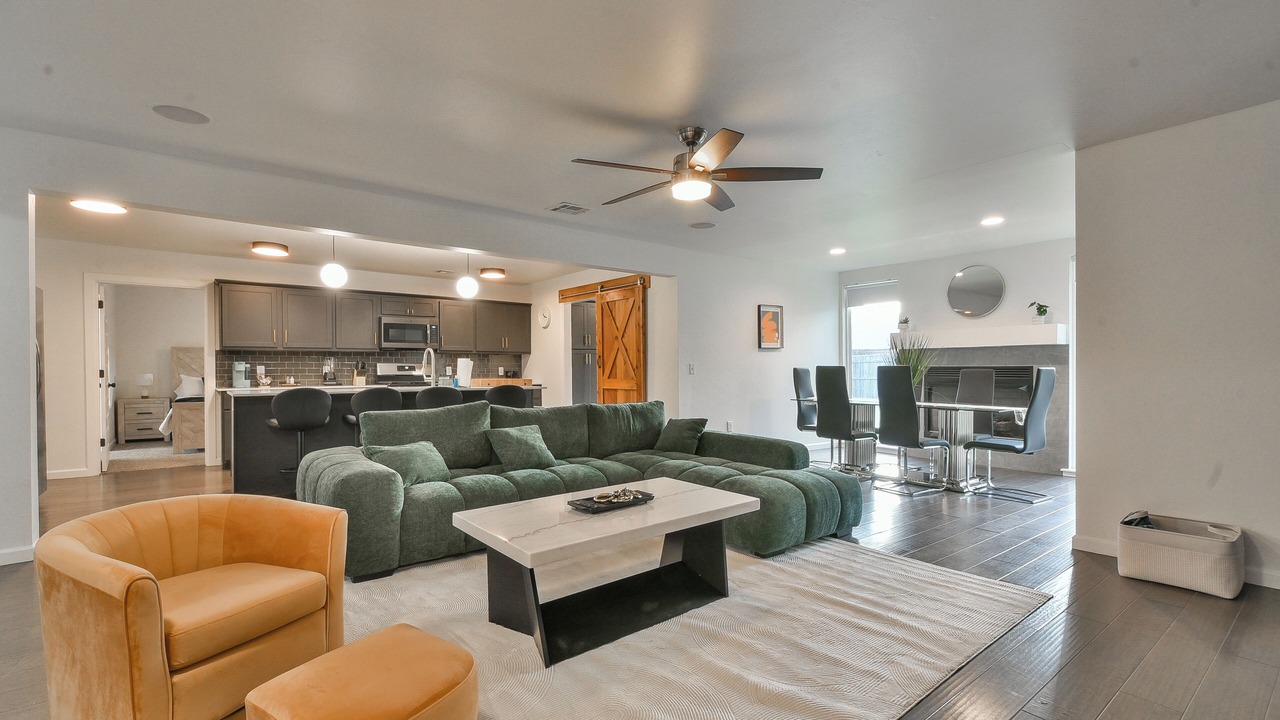 Photo of Livingroom in Central Oklahoma City