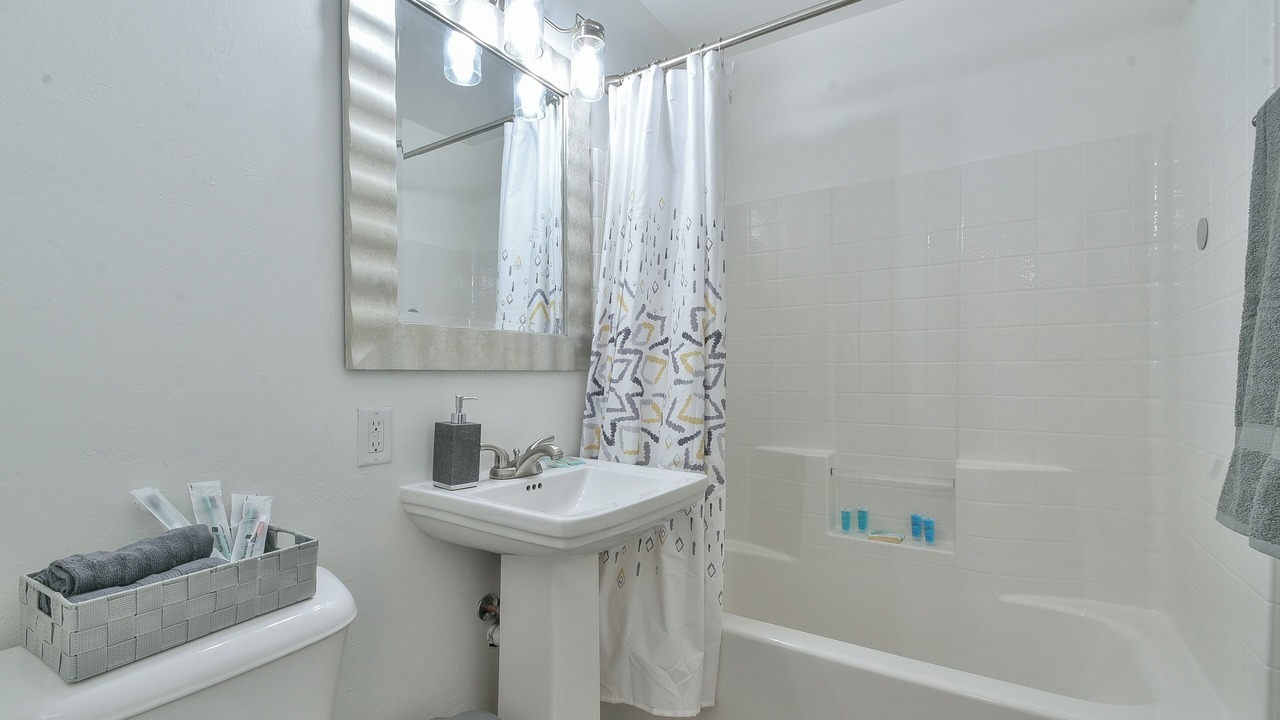 Photo of Bathroom in Central Oklahoma City
