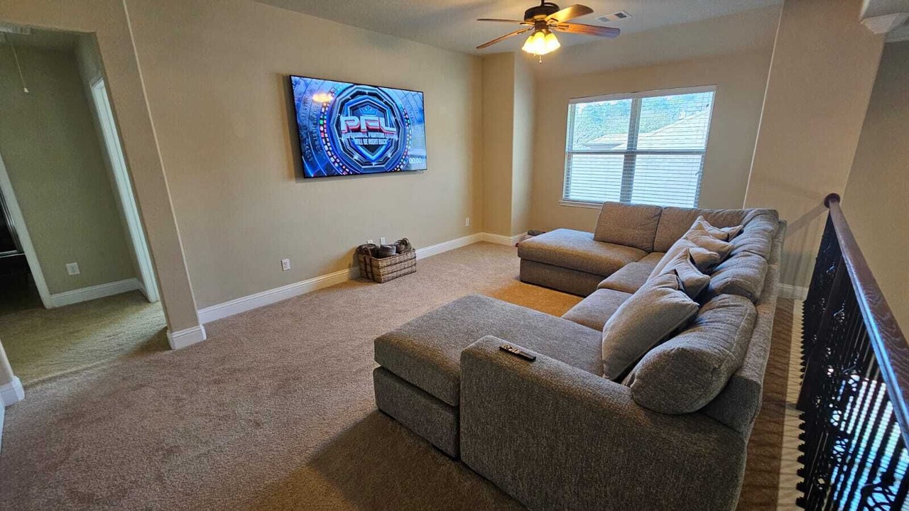 Photo of Livingroom in Indian Springs