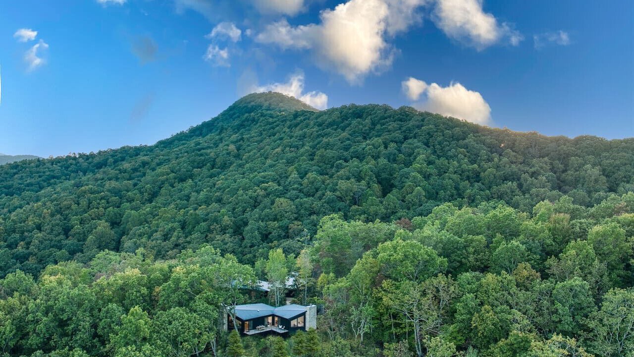 Photo of Others in Hiawassee