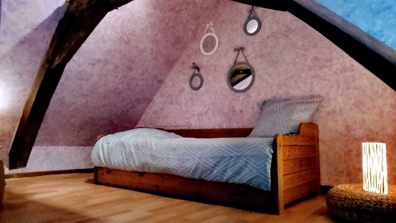 Photo of Bedroom in Longue-Jumelles