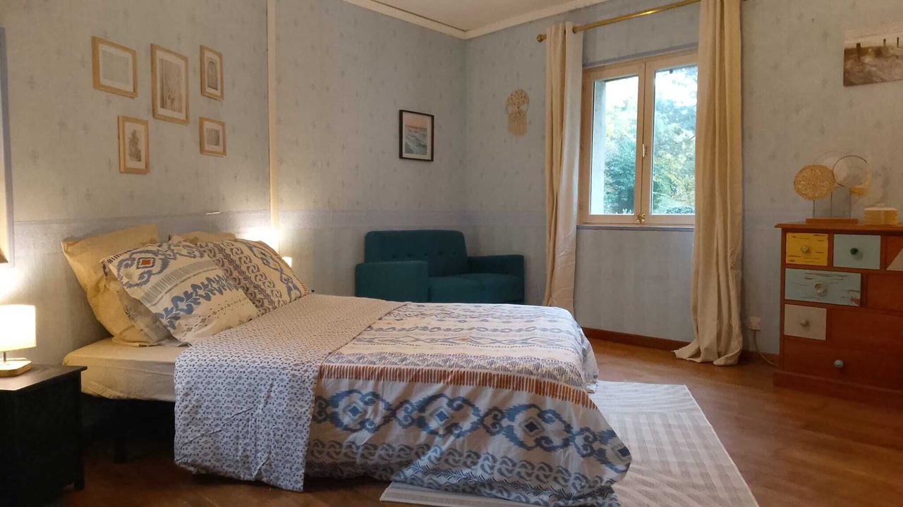 Photo of Bedroom in Longue-Jumelles