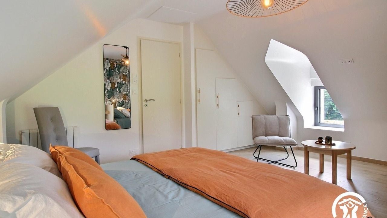 Photo of Bedroom in Saint-Aignan