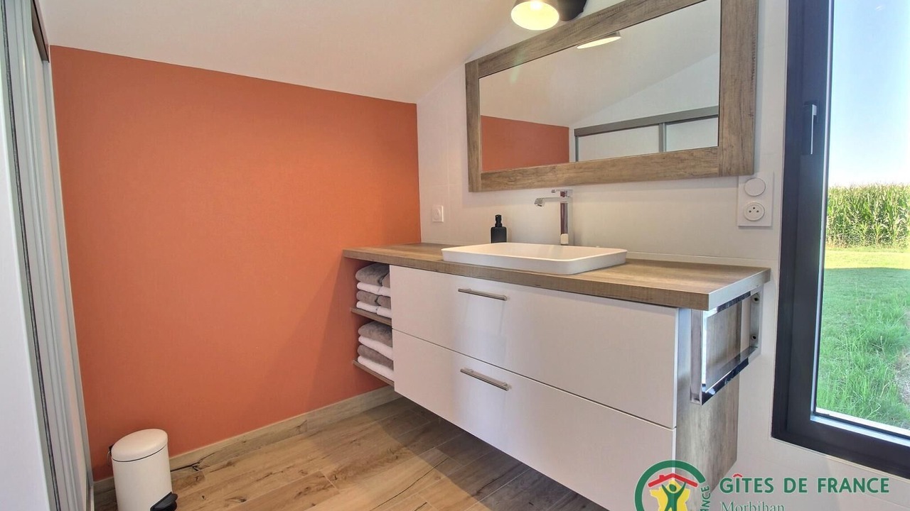 Photo of Bathroom in Saint-Aignan