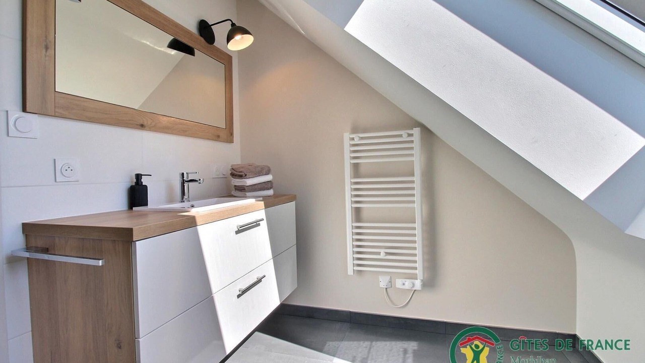 Photo of Bathroom in Saint-Aignan