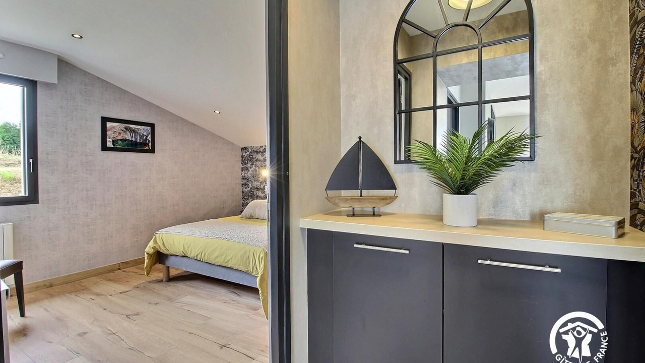 Photo of Bedroom in Saint-Aignan