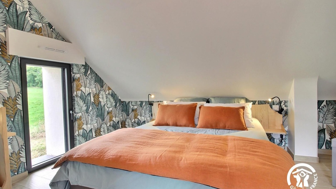 Photo of Bedroom in Saint-Aignan