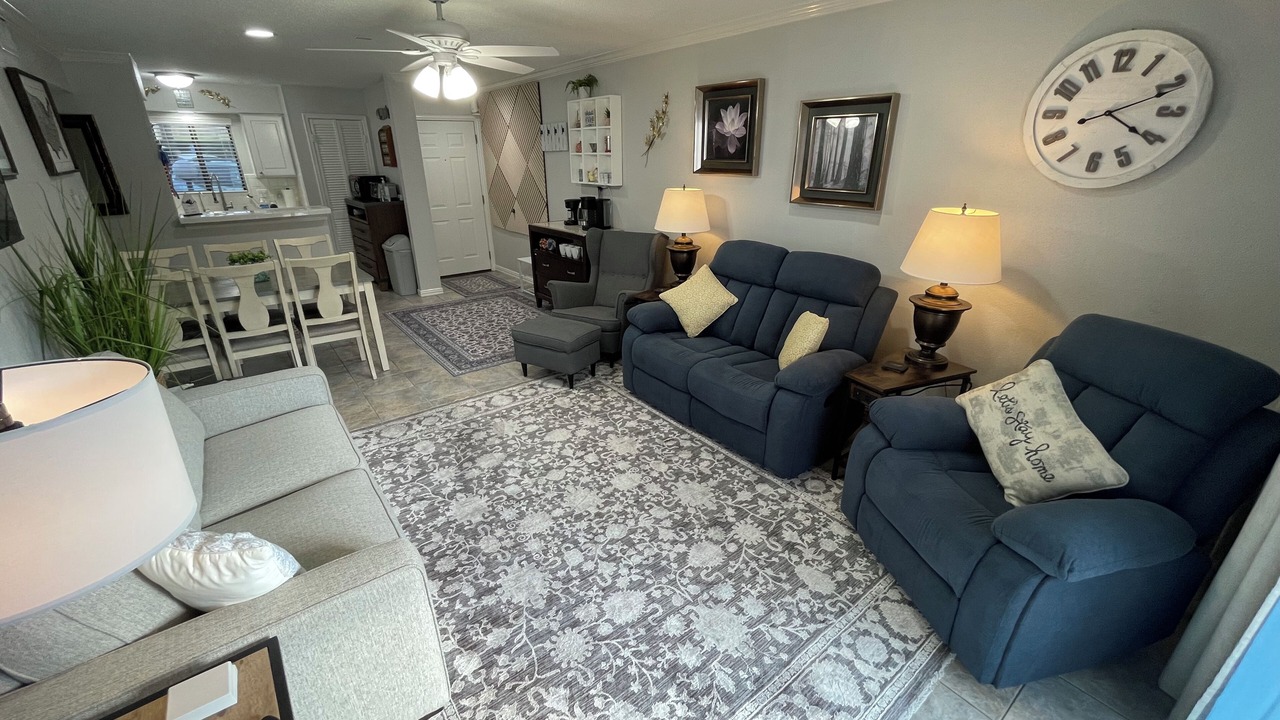 Photo of Livingroom in Walden on Lake Conroe