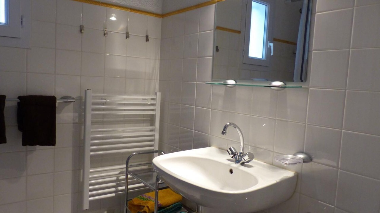 Photo of Bathroom in Cuxac-Cabardes