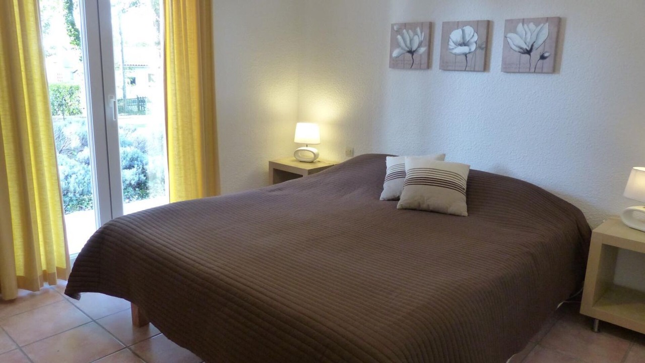Photo of Bedroom in Cuxac-Cabardes