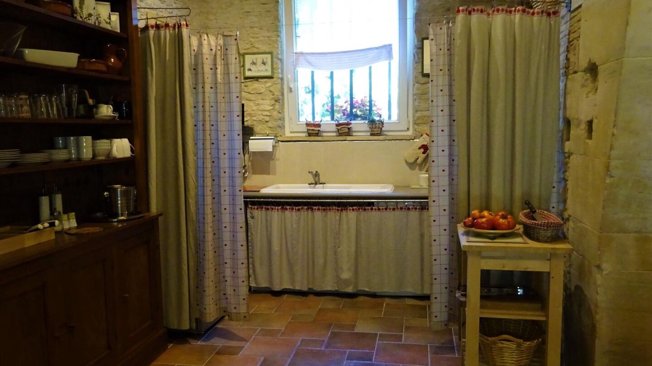 Photo of Bathroom in Castelnaudary