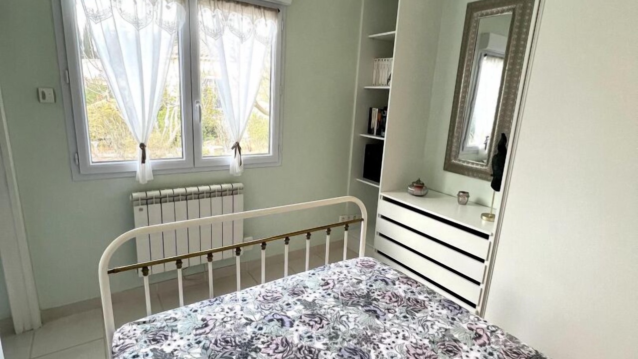 Photo of Bedroom in Pennautier