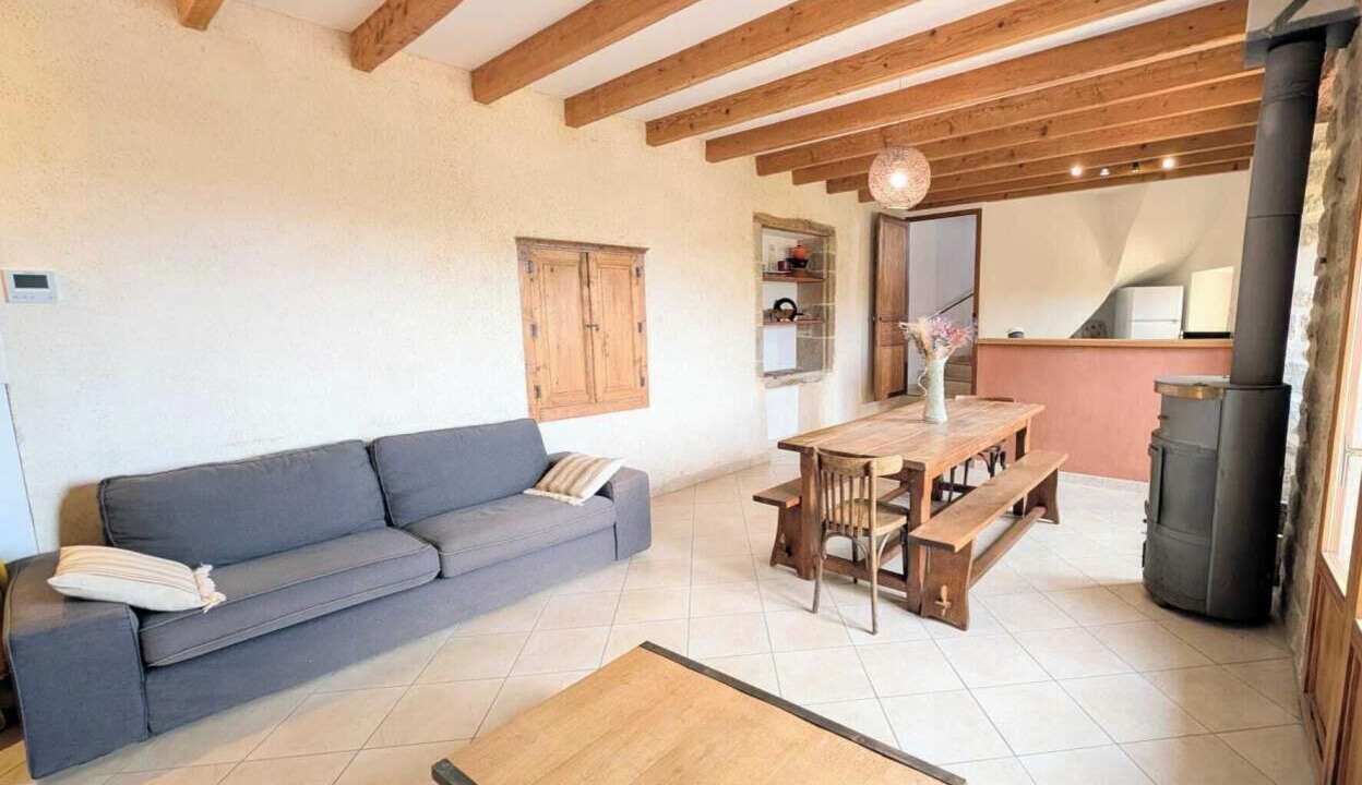 Photo of Livingroom in Saint-Privat