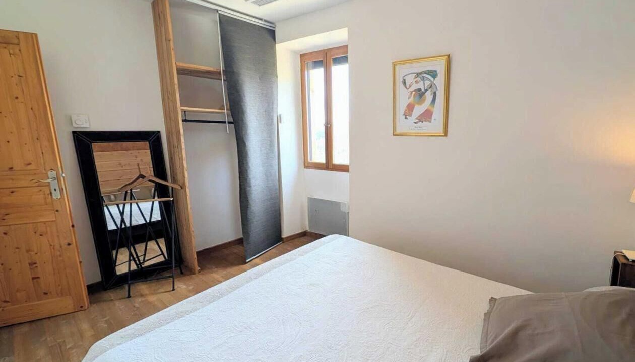 Photo of Bedroom in Saint-Privat