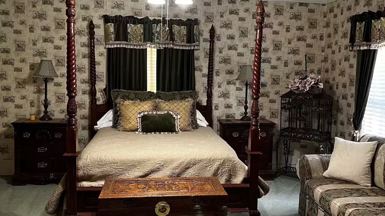 Photo of Bedroom in Bainbridge