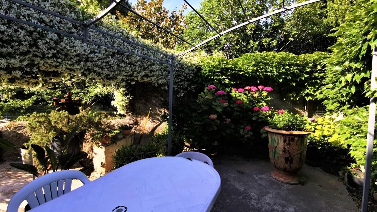 Photo of Outdoor in Montbazin