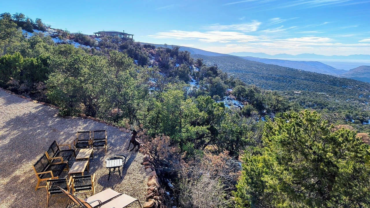 Photo of Others in High Rolls Mountain Park