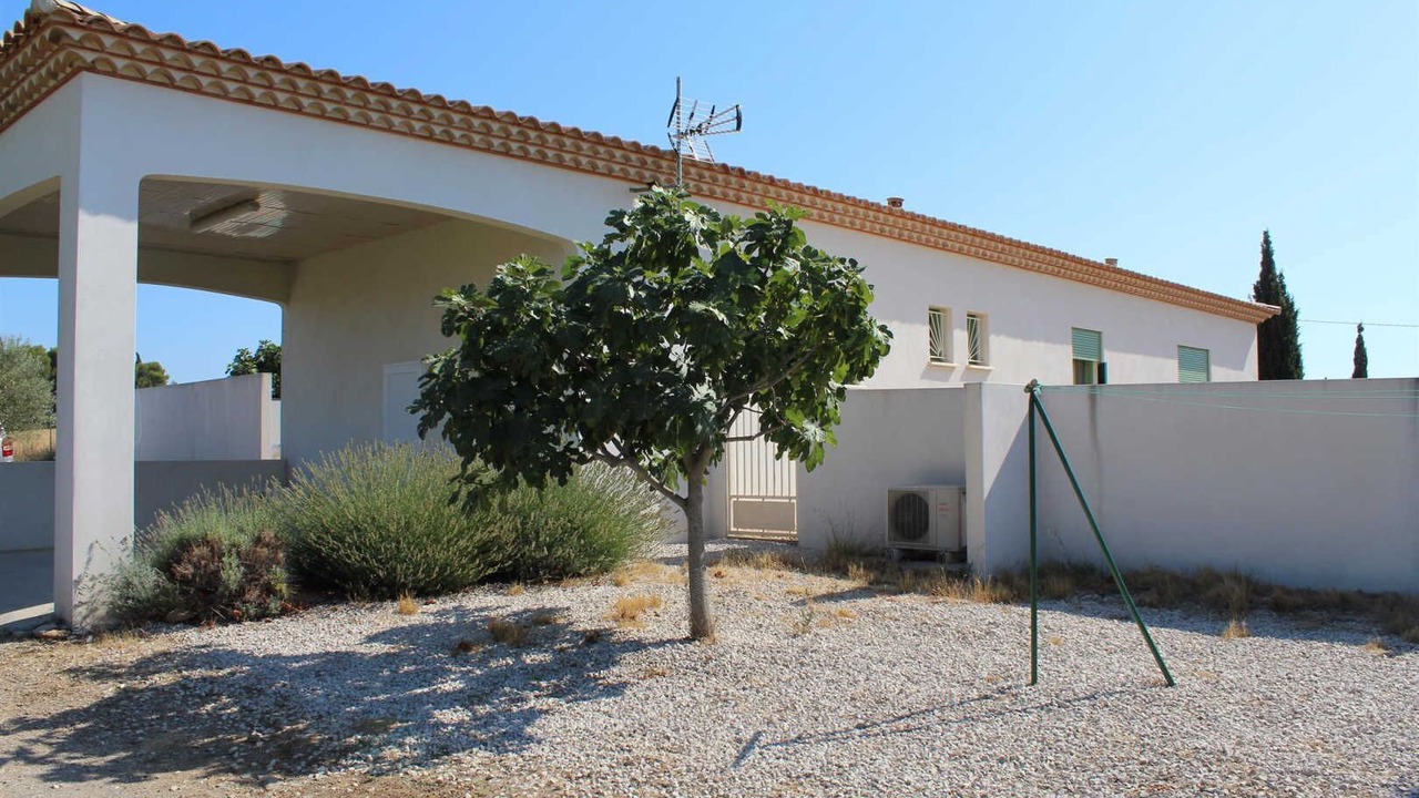 Photo of Outdoor in Gigean