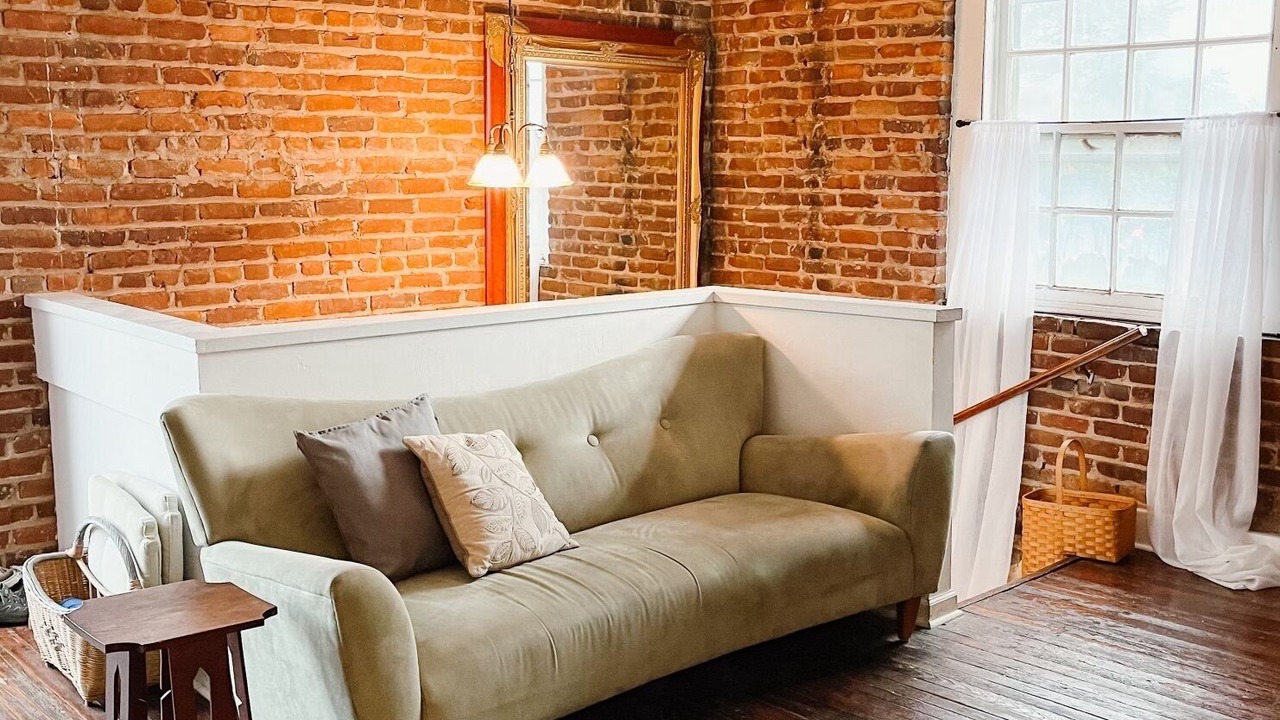 Photo of Livingroom in Appomattox
