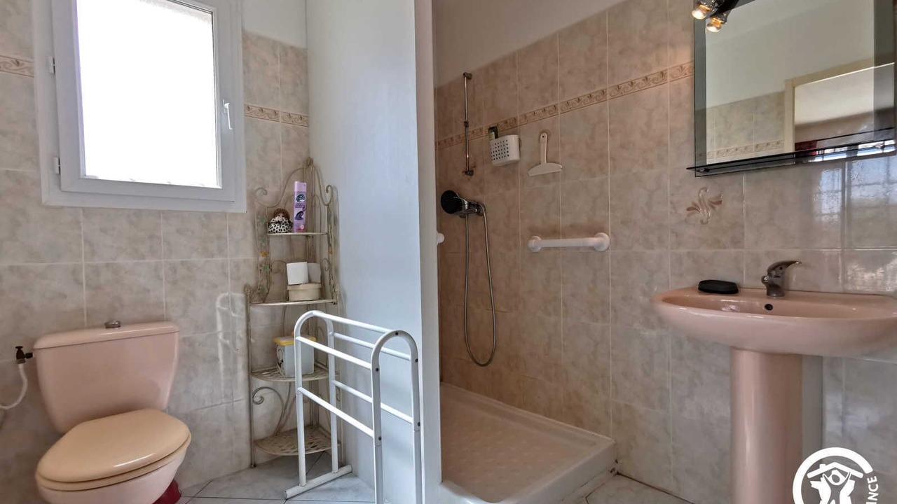 Photo of Bathroom in Canet