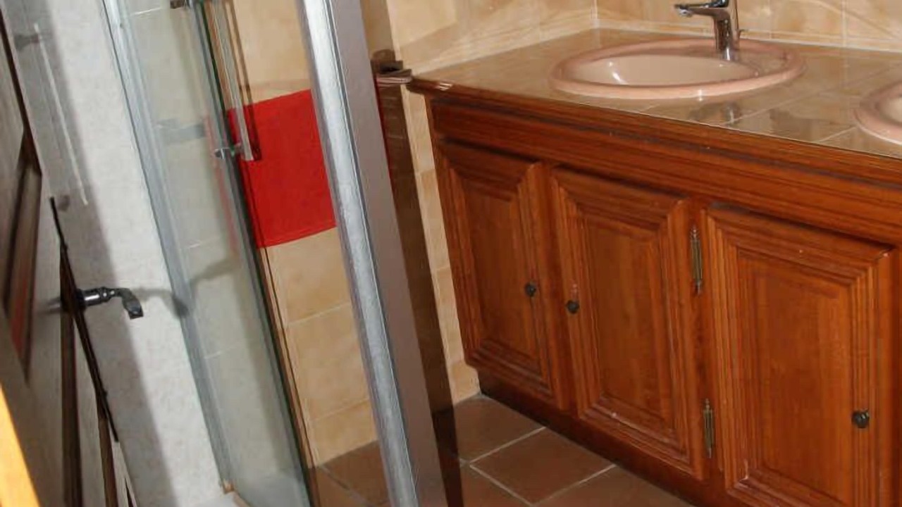 Photo of Bathroom in Brissac