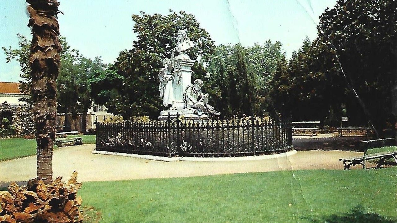 Photo of Others in Pinet