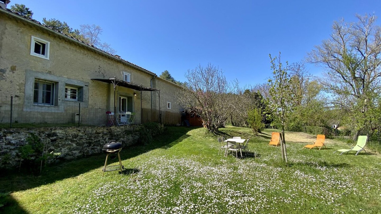 Photo of Patio Balcony in Saint-Hilaire