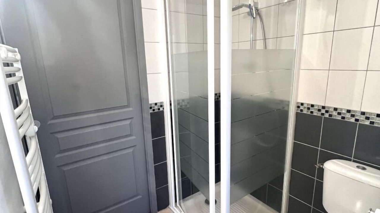 Photo of Bathroom in Duilhac-sous-Peyrepertuse