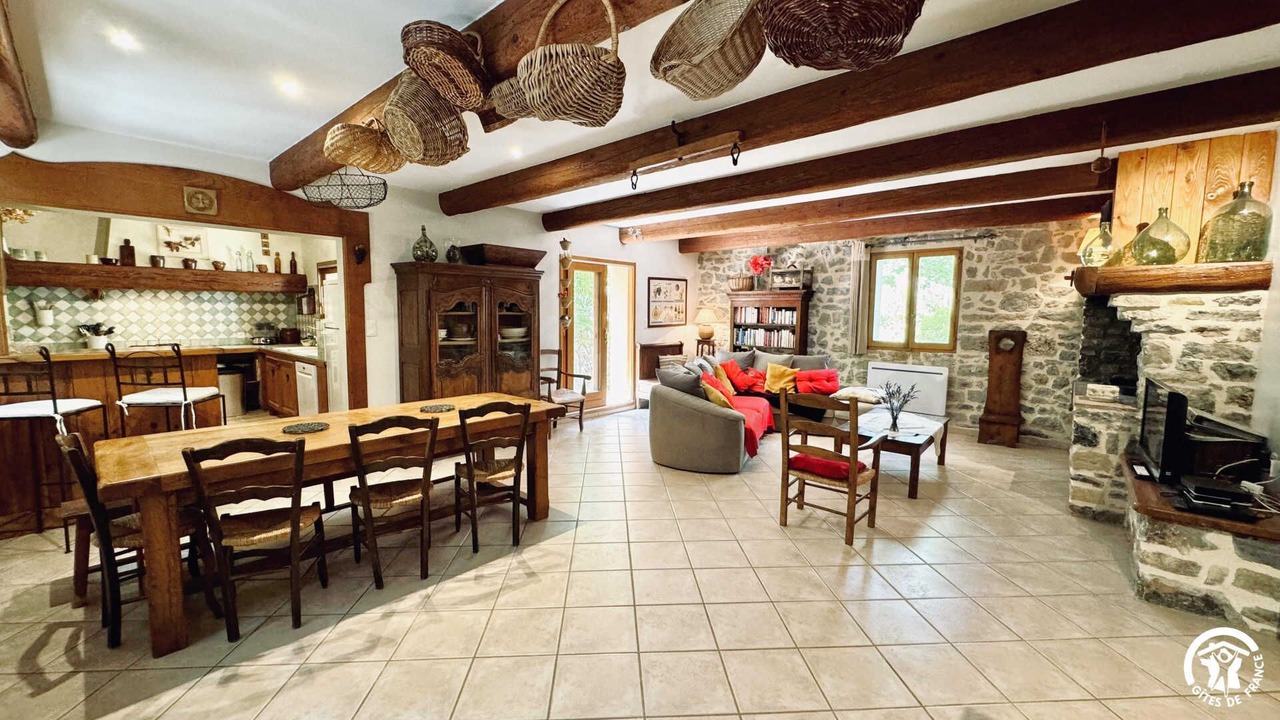 Photo of Livingroom in Embres-et-Castelmaure