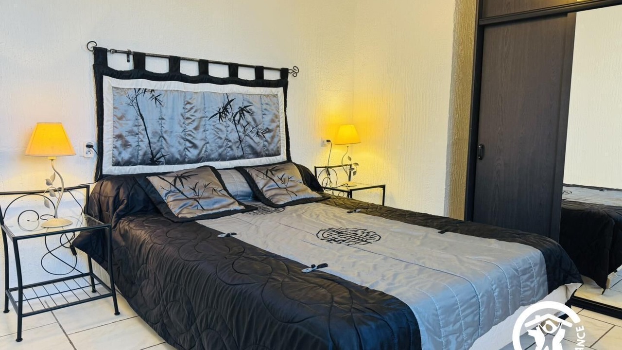Photo of Bedroom in Thezan-des-Corbieres