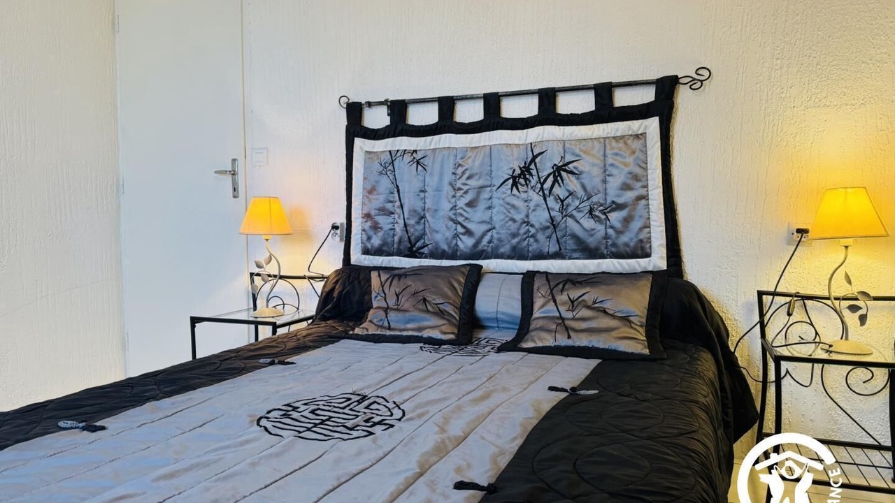 Photo of Bedroom in Thezan-des-Corbieres