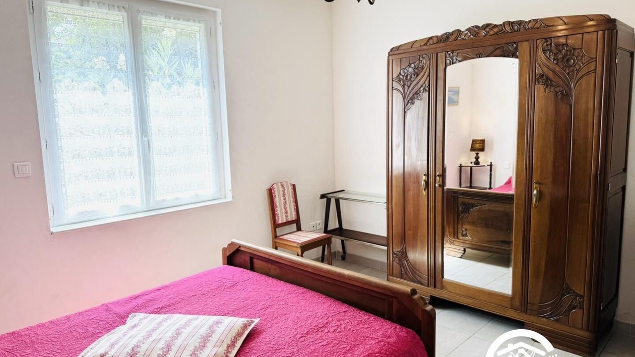 Photo of Bedroom in Mas-Saintes-Puelles